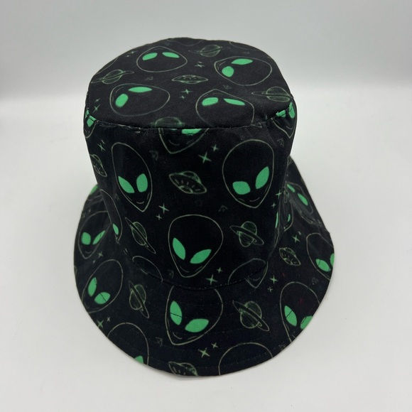 Alien Bucket Hat - Picture 2 of 3